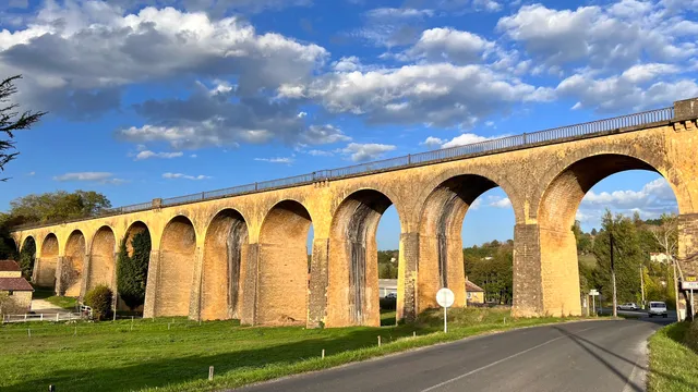 Viaduc de Larzac (Dordogne)