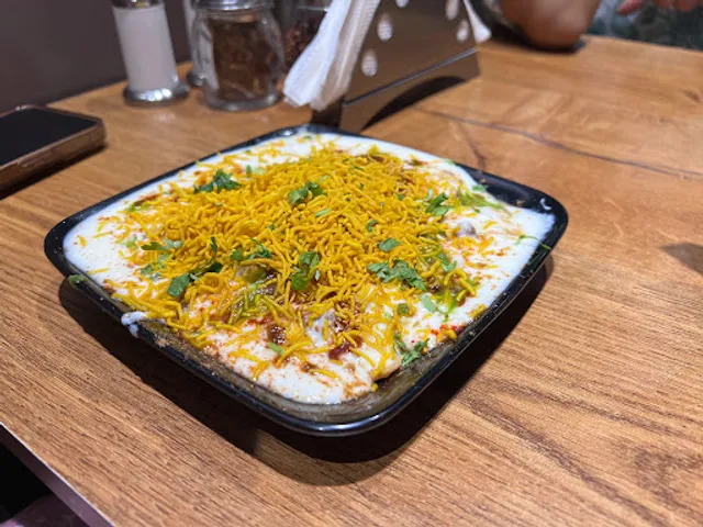 SNACKS The Street Food Cafe