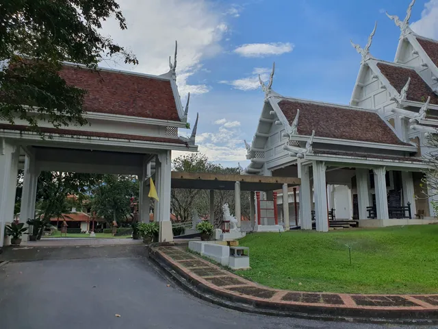 photo-1