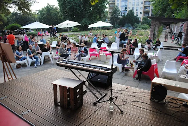 Rosengarten Kulturpavillon