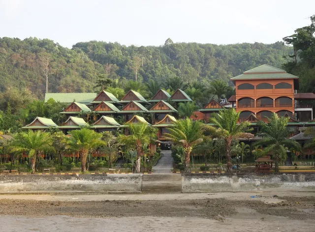 บี.ซี.บดินทร์ รีสอร์ท