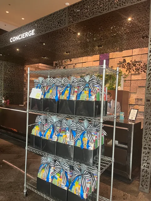 Champagne Life Gift Baskets