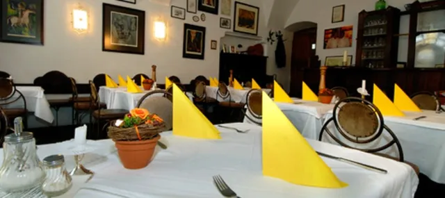 Heilig-Geist-Stiftschenke und Stiftskeller