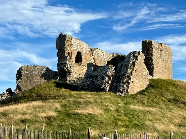 Duffus Castle