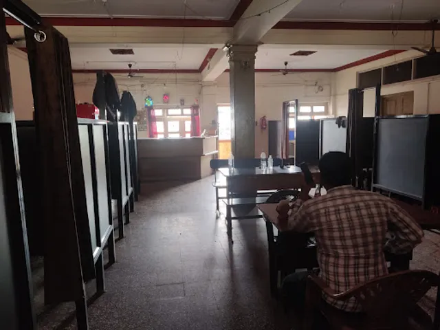 Akshay Bar And Restaurant