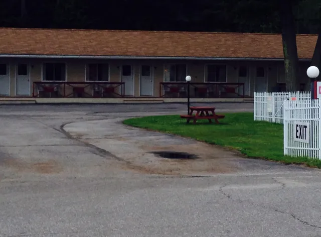 Marcotte Motor Court