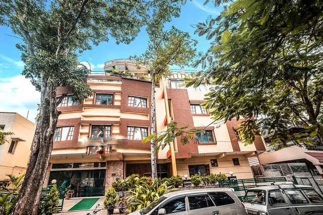 Tanour lux service apartment