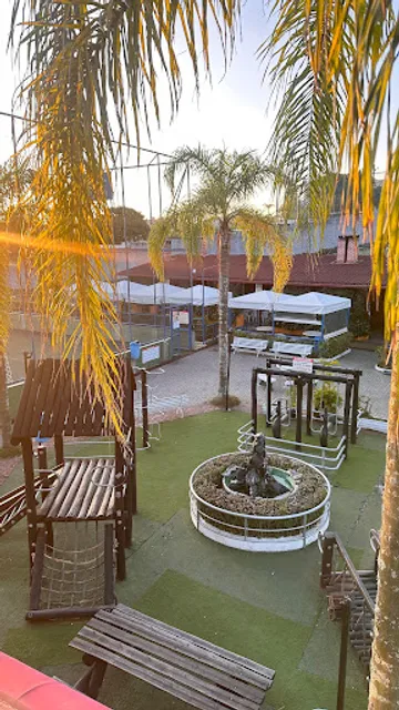 Golden Ball Bar & Pizzaria