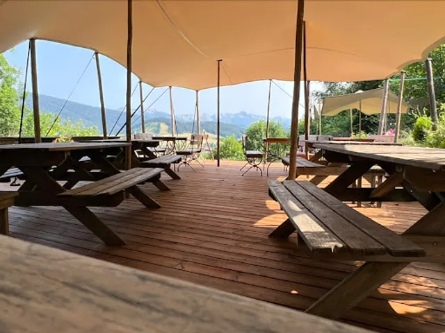 Le Banc de l'Ours Restaurant d'Alpage