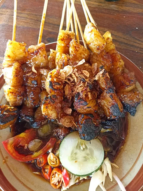 Warung Sop & Sate Sapi Pak Bayu