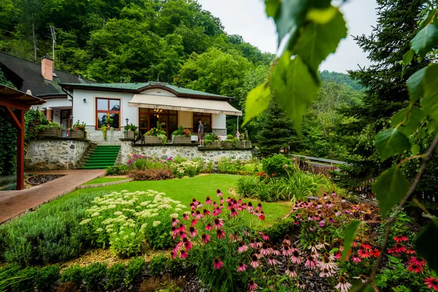 Hotel Tókert Hotel and Restaurant