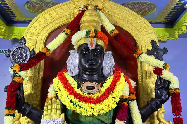 Athi varadhar.