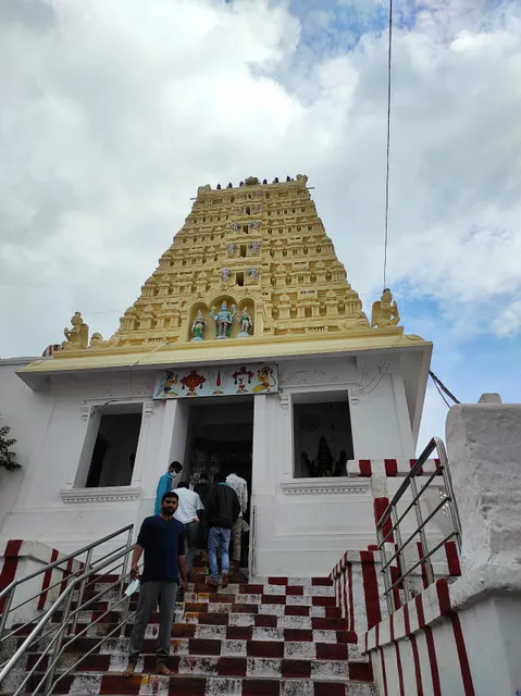 Manyamkonda Sri Lakshmi Venkateshwara Swamy Temple