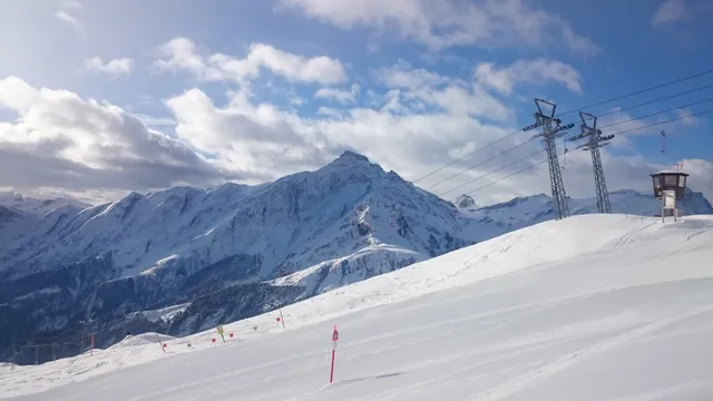 Skilifte Tschappina-Lüsch-Urmein AG Obergmeind