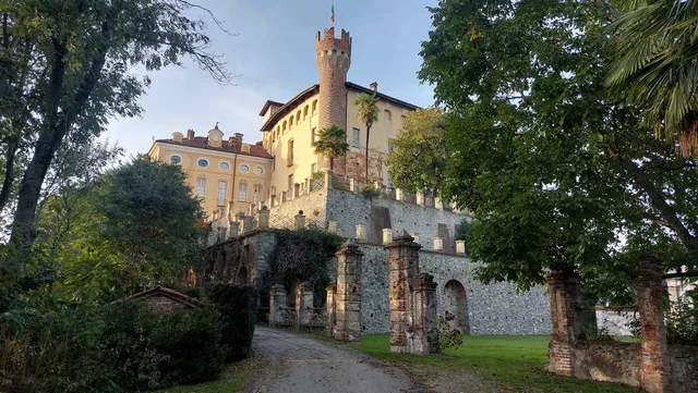 Castello di Castellengo