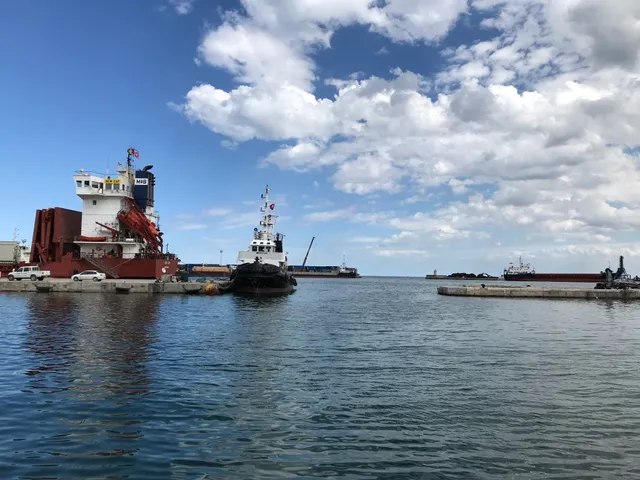 دار عم الطيب للفن المعاصر