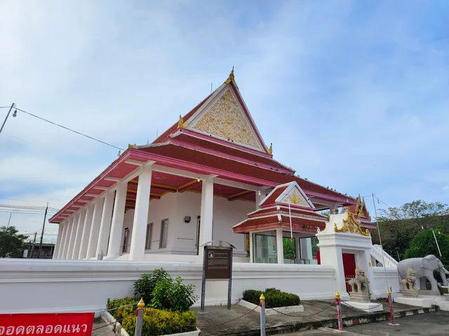 Wat Kanchanasinghas Worawihan (Wat Thong)