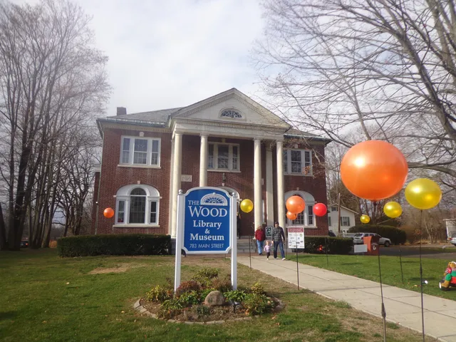 Wood Memorial Library & Museum