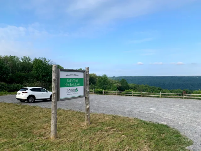 Rob's Trail Preserve - Hemlock Lake