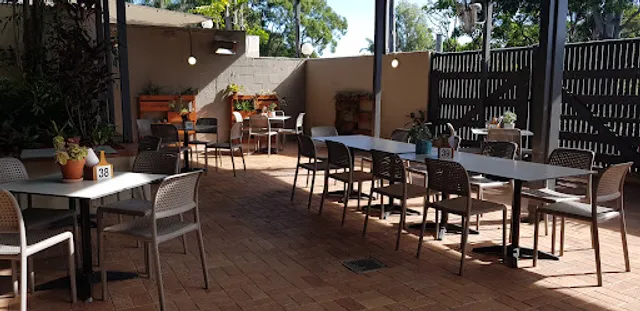 Newnham Hotel & Event Spaces