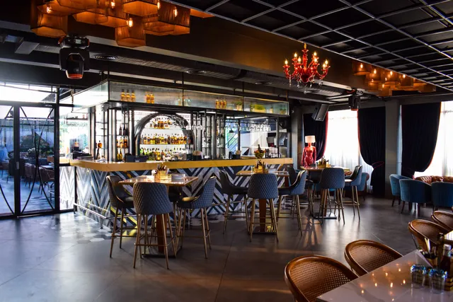 Molecule Air Bar Kitchen