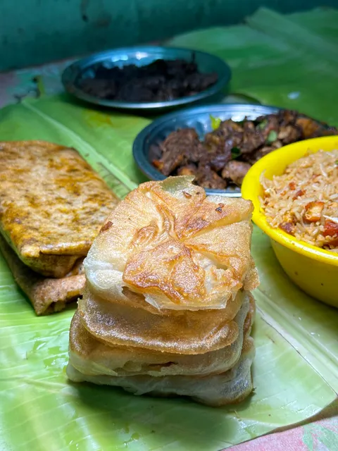 SRI THAYAR TIFFEN CENTER