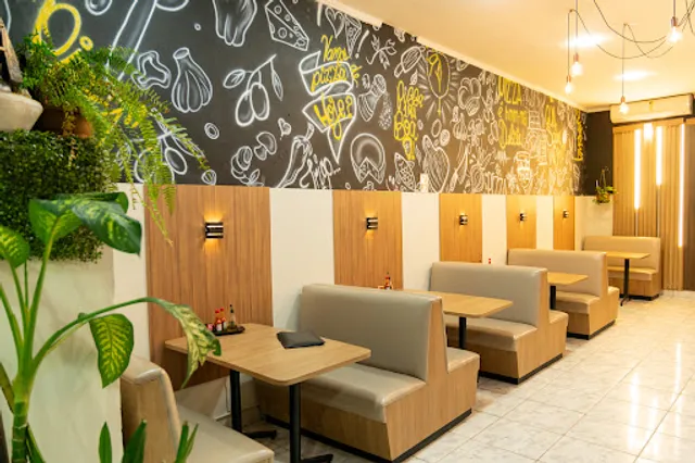 Pizzaria e Esfiharia Bambina