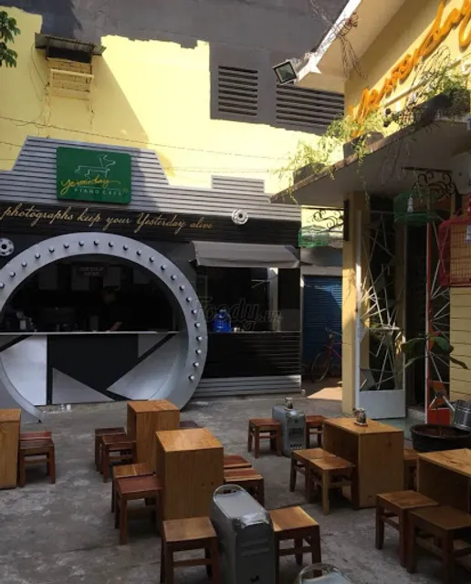 Yesterday Piano Cafe