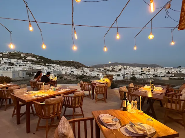 Meltemi Restaurant - Θέα & Γεύσεις