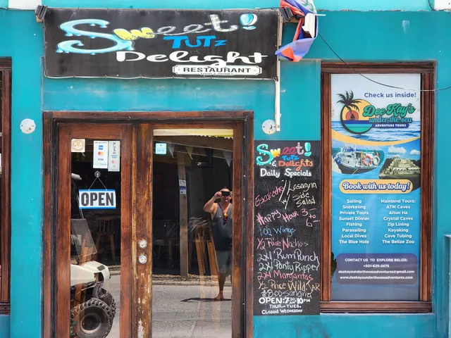 Sweet-Tutz & Delights Restaurant