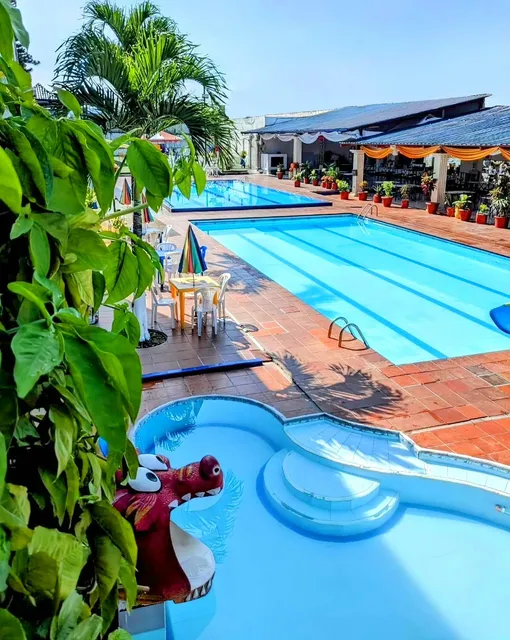 PARQUE ACUÁTICO ZEUS SPA