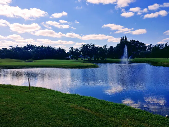 Deer Creek Golf Club