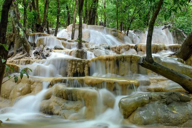 Wang Sai Thong Waterfall