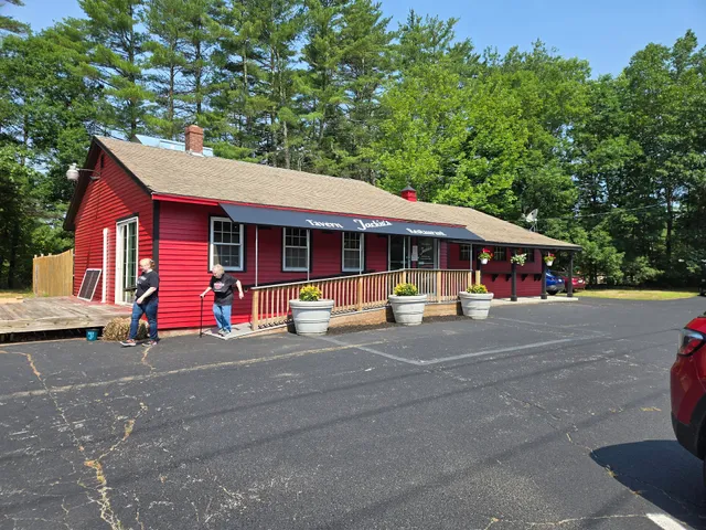 Jackie's Tavern and Restaurant