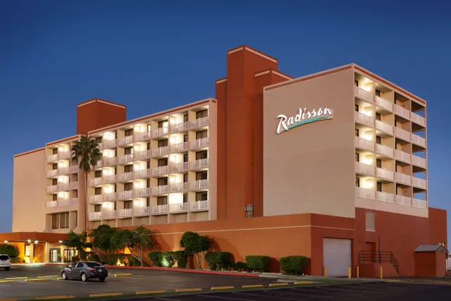 DoubleTree by Hilton Corpus Christi Beachfront