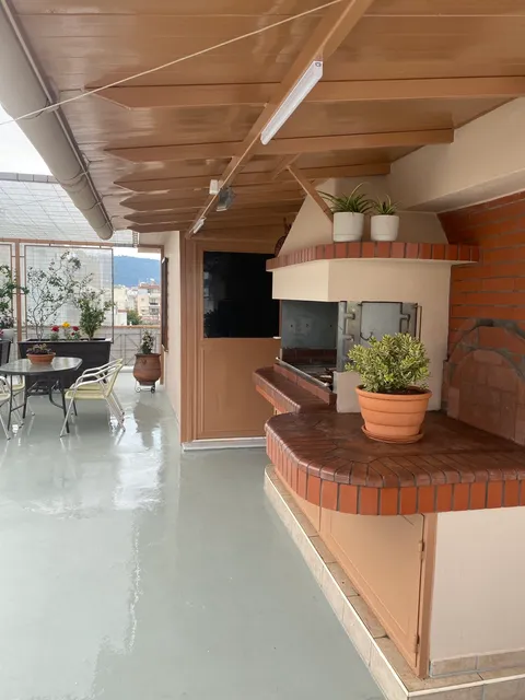 Home away from home, Volos