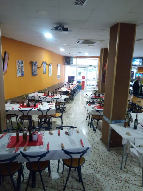 Los serrano con calor latino