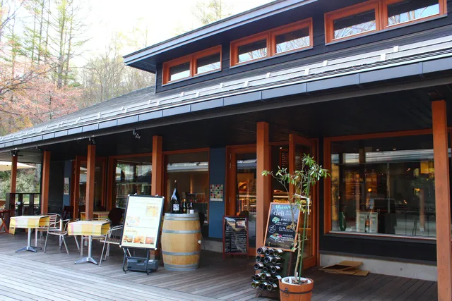 CERCLE Wine & Deli KARUIZAWA