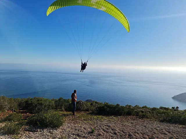 Fly Lisbon Paragliding