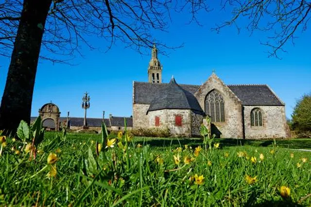 Chapelle Sainte-Marie-du-Ménez-Hom