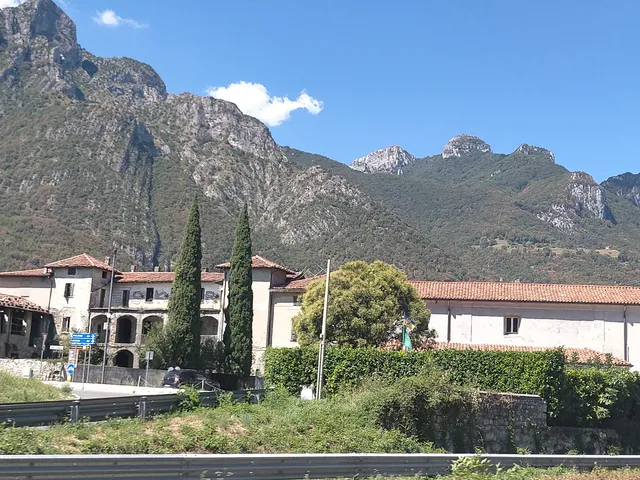 photo-1