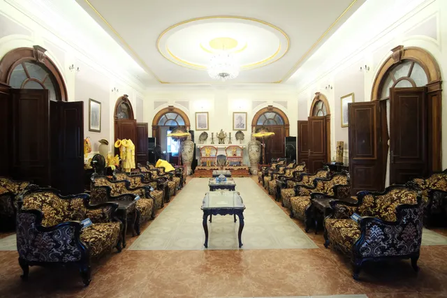 Dinh vua Bảo Đại