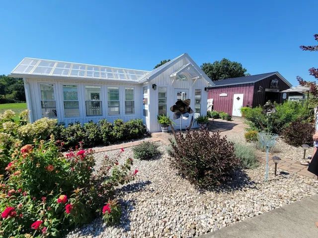 White Picket Farm LLC