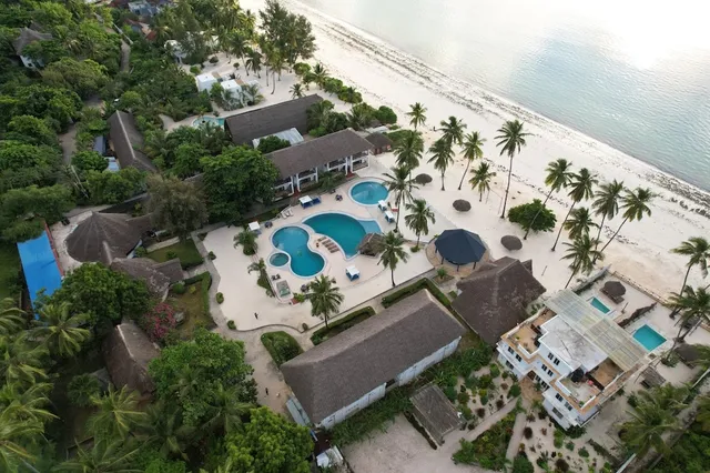 zanzinite beach spa hotel