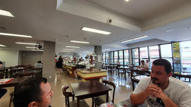 VIA SIX - Restaurante e Mercado