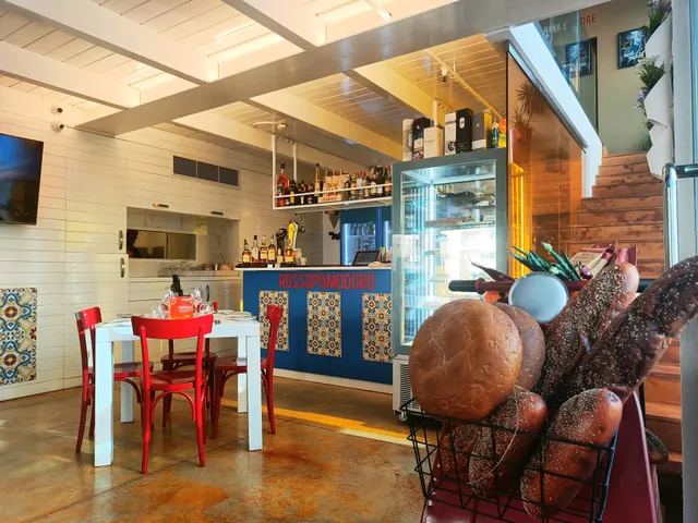 Rossopomodoro, Sliema