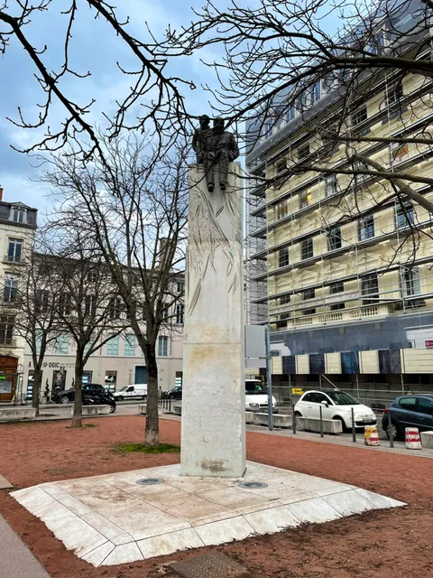 Statue of Saint Exupéry