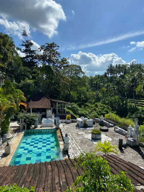 Michi Retreat Village