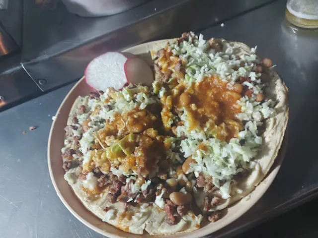 Tacos La Tía y Juan