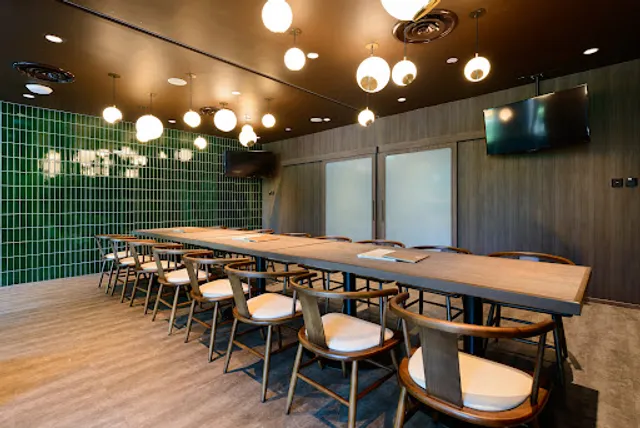 SUN with MOON Japanese Dining & Cafe